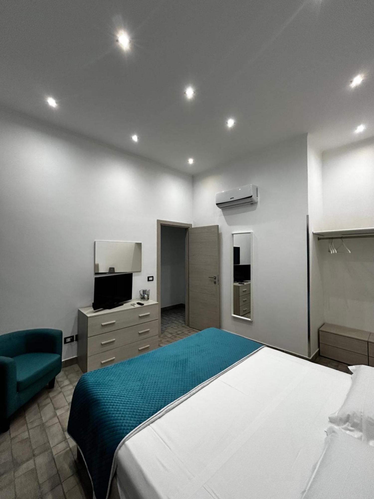 Naxos Apartments ジャルディーニ・ナクソス エクステリア 写真